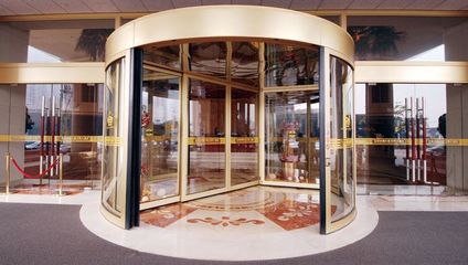 凱必盛KA220-豪華兩翼自動(dòng)旋轉(zhuǎn)門 KBB騰飛門控的卓越之作